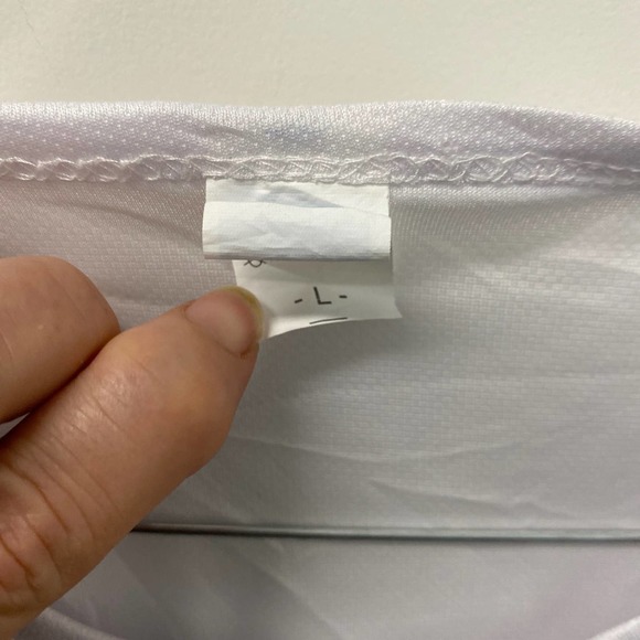 PYGMALION Saturday T-Shirt LARGE Mens White Graphic Short Sleeve Crewneck Casual - Picture 3 of 3